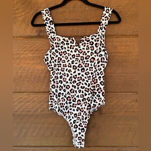 Saints & Hearts Leopard Print Bodysuit Women’s Small Made in USA